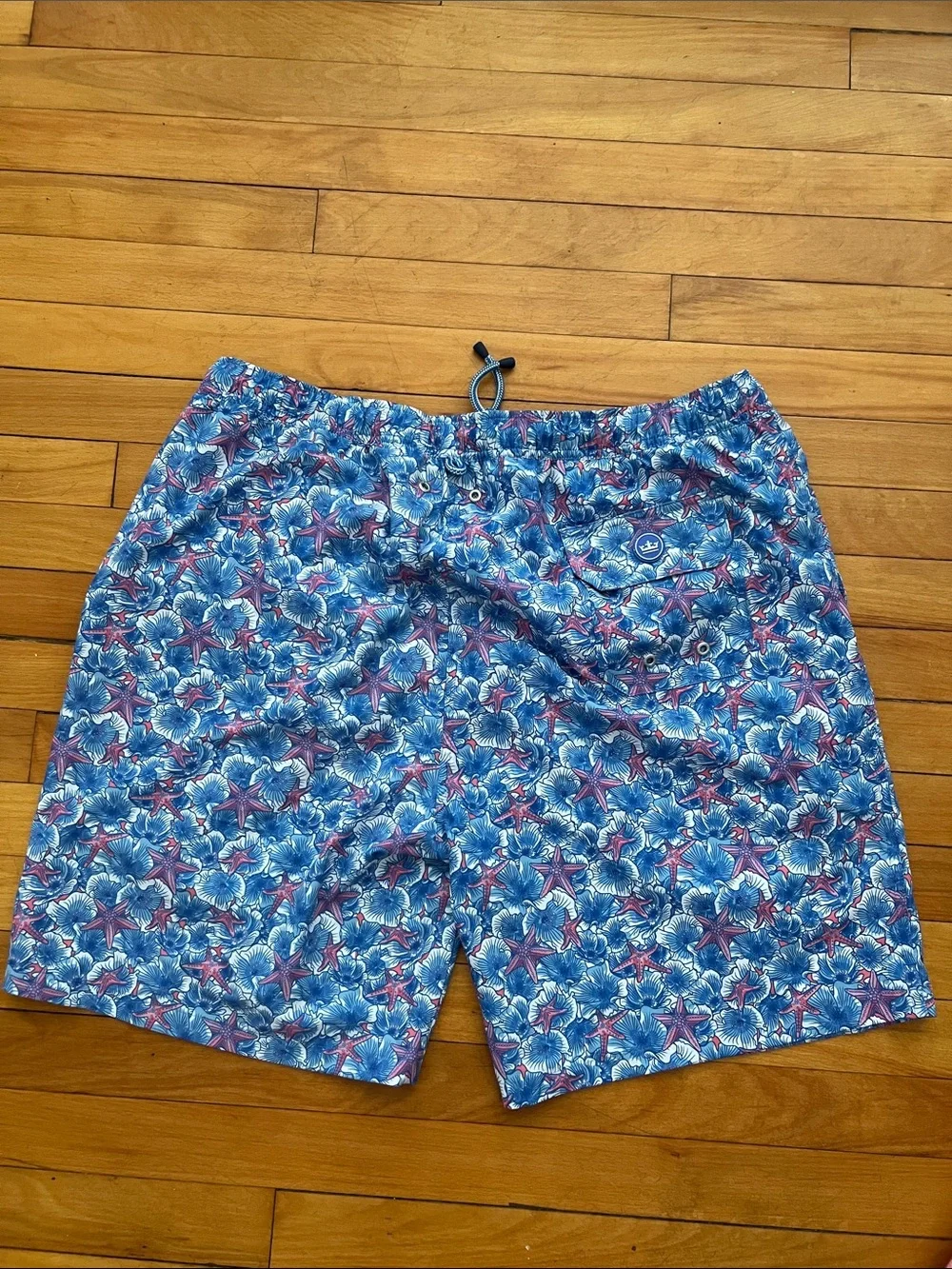 Peter Millar Blue & Red Starfish Print Swim Shorts